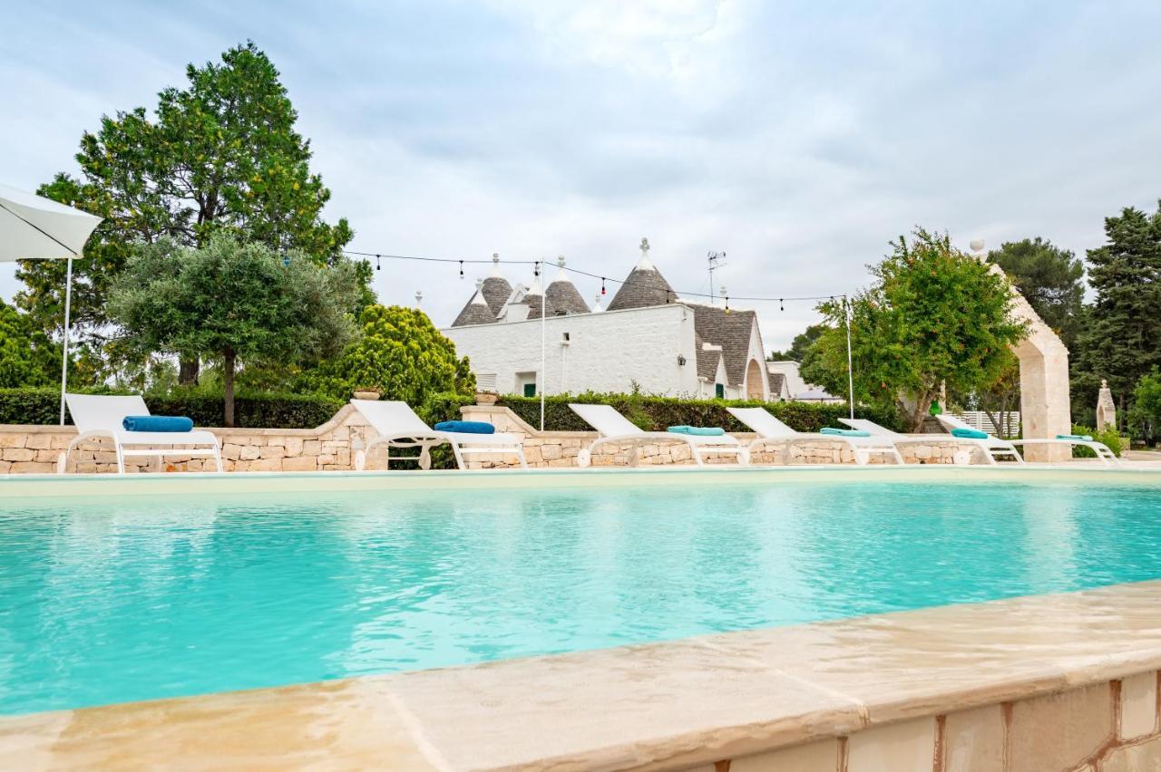 Trullo Il Focolare In Masseria Cisternino Kültér fotó